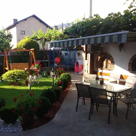 Πανσιόν Niki House Μπάνσκο
