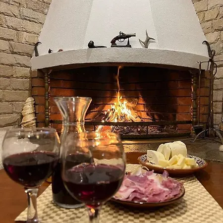 Niki House بيت ضيافة بانسكو