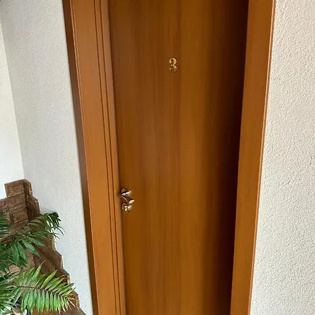 Niki House Πανσιόν *