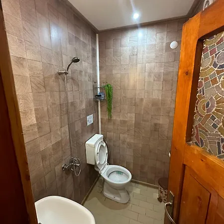 Niki House 3*