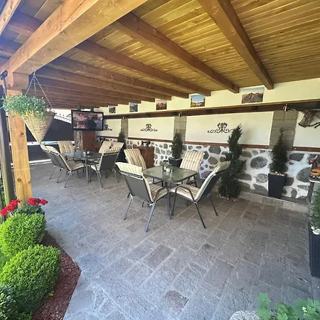 Niki House Πανσιόν 3*