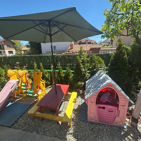 بيت ضيافة Niki House 3*